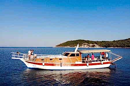 Turunç Tekne Kiralama